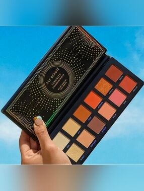NIB Ace Beaute Serenity Eyeshadow Palette — Orange, Gold & Neutral Tones